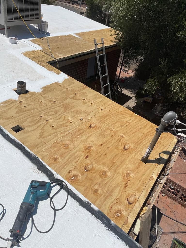 Marana roof project Universal Roofing roofing work at a Marana, AZ home