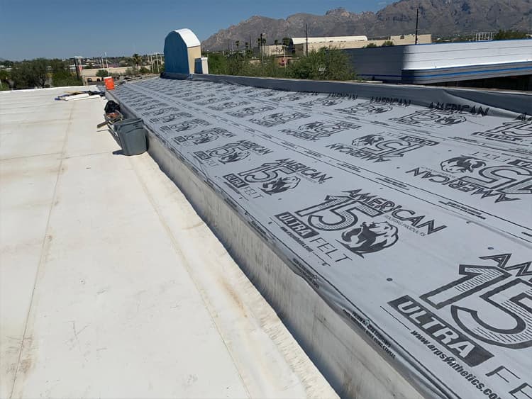 Tpo roofing project photo Universal Roofing TPO roofing project in Tucson