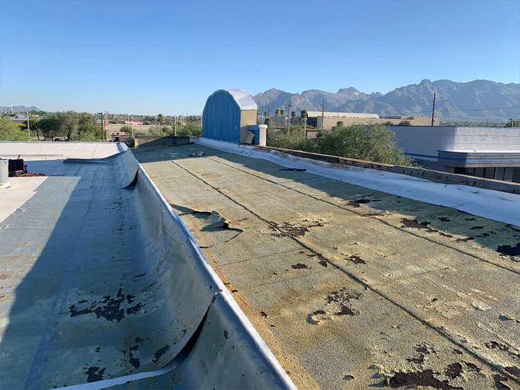 Tpo roofing project photo Universal Roofing TPO roofing project in Tucson
